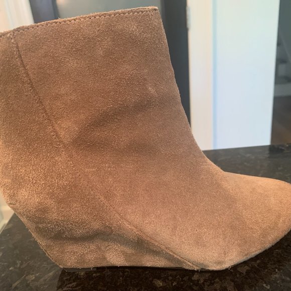 Vince Camuto Tan Suede Ankle Boots - Picture 3 of 5
